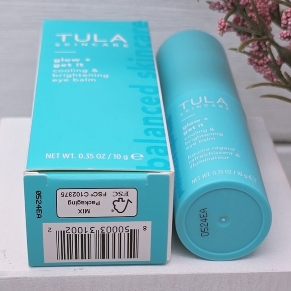 Tula Skincare Glow + Get it Cooling & Brightening Eye Balm - Picture 3 of 5